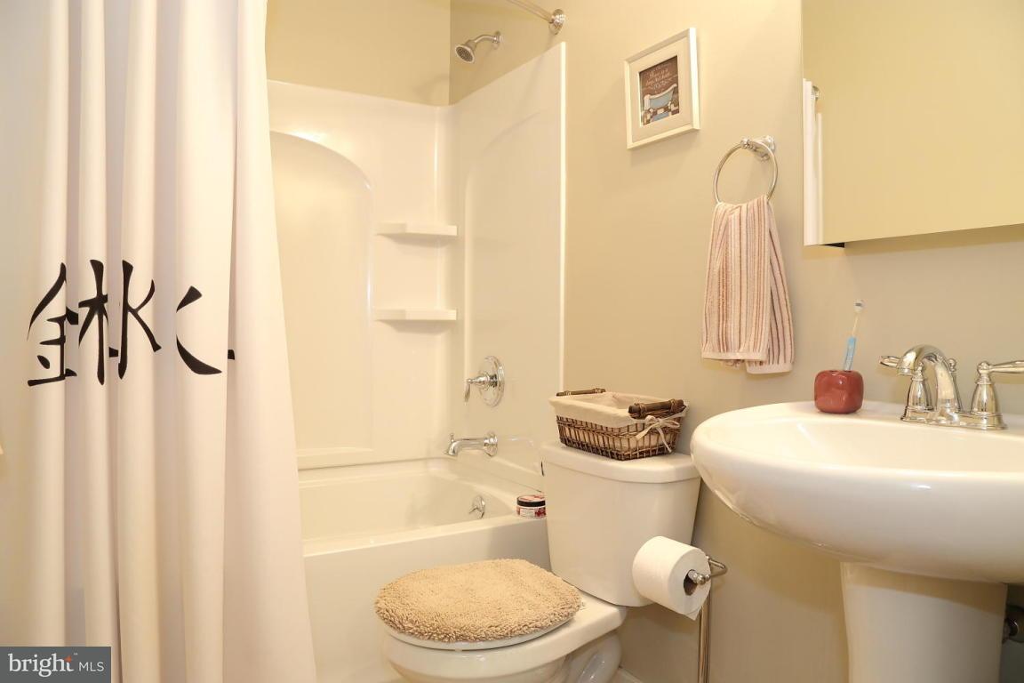 145 Kent Road Lancaster, PA 17603 - Photo 11 of 21 Gallery Image 11