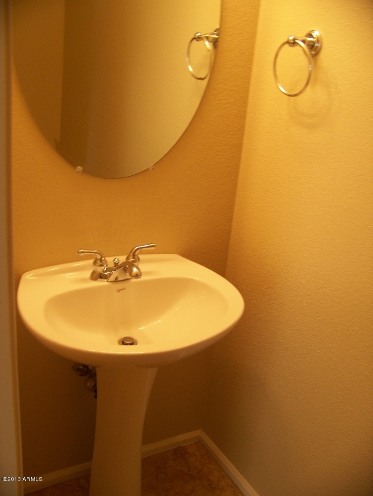 2427 West Via Dona Road Phoenix, AZ 85085 - Photo 12 of 24 Half Bath