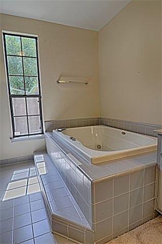 602 Gen George Patton Road Nashville, TN 37221 - Photo 14 of 20 The master bathroom also enjoys a tile-enclosed whirlpool tub. A new toilet was also just installed in the master bathroom.