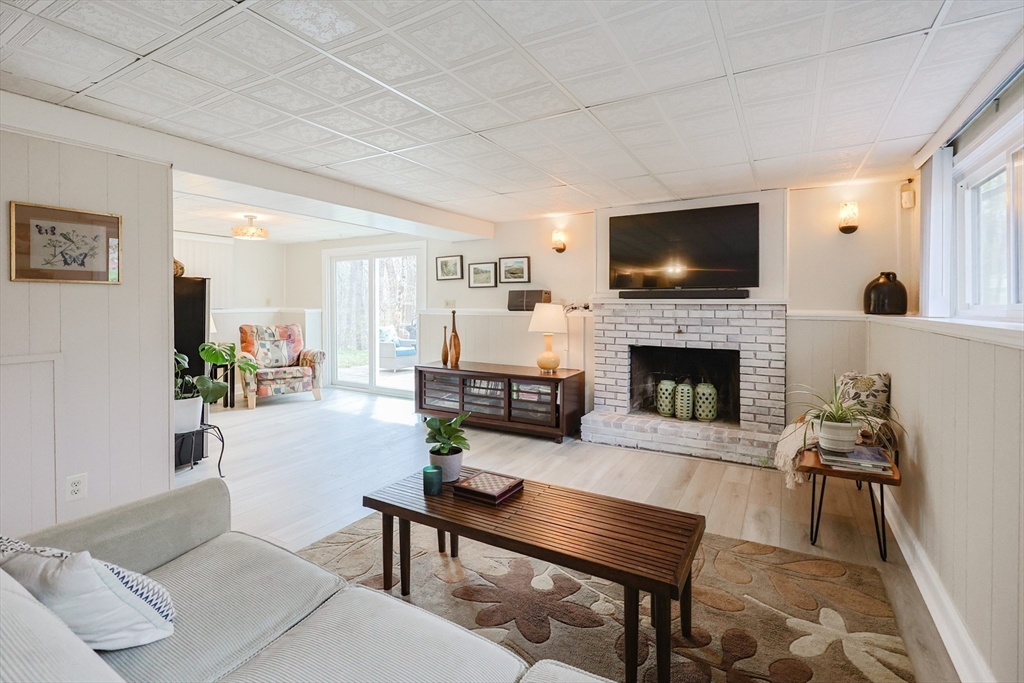 61 Stagecoach Drive Ashland, MA 01721 - Photo 17 of 42