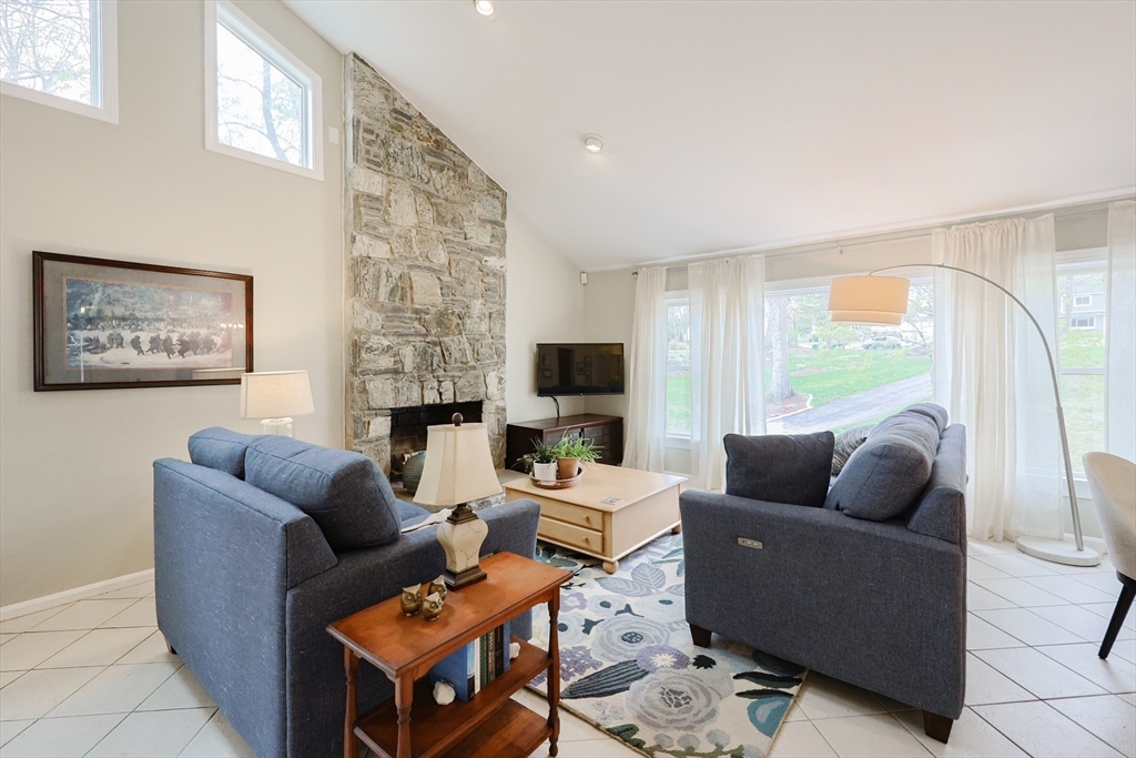 61 Stagecoach Drive Ashland, MA 01721 - Photo 4 of 42