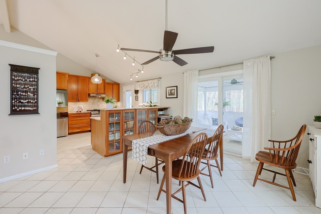 61 Stagecoach Drive Ashland, MA 01721 - Photo 10 of 42