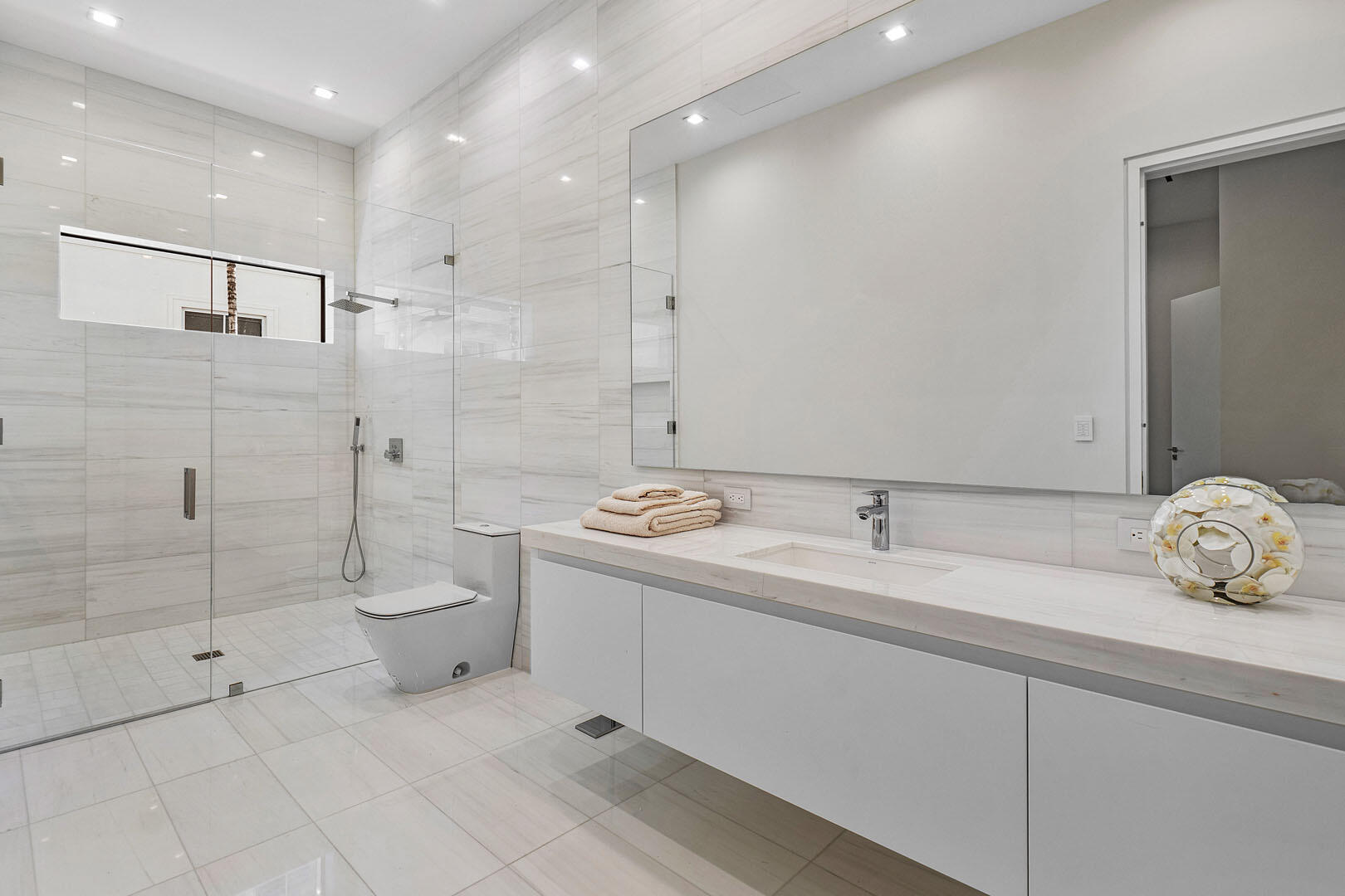 224 West Key Palm Road Boca Raton, FL 33432 - Photo 42 of 101 224_Key_Palm_Road_40