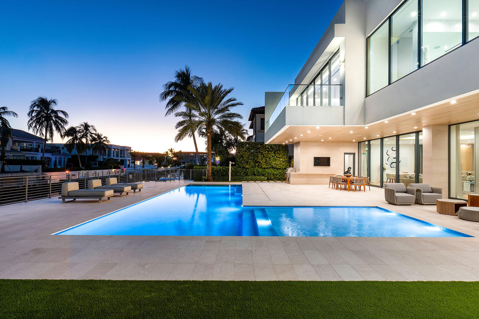 224 West Key Palm Road Boca Raton, FL 33432 - Photo 86 of 101 224_Key_Palm_Road_Dusk_10