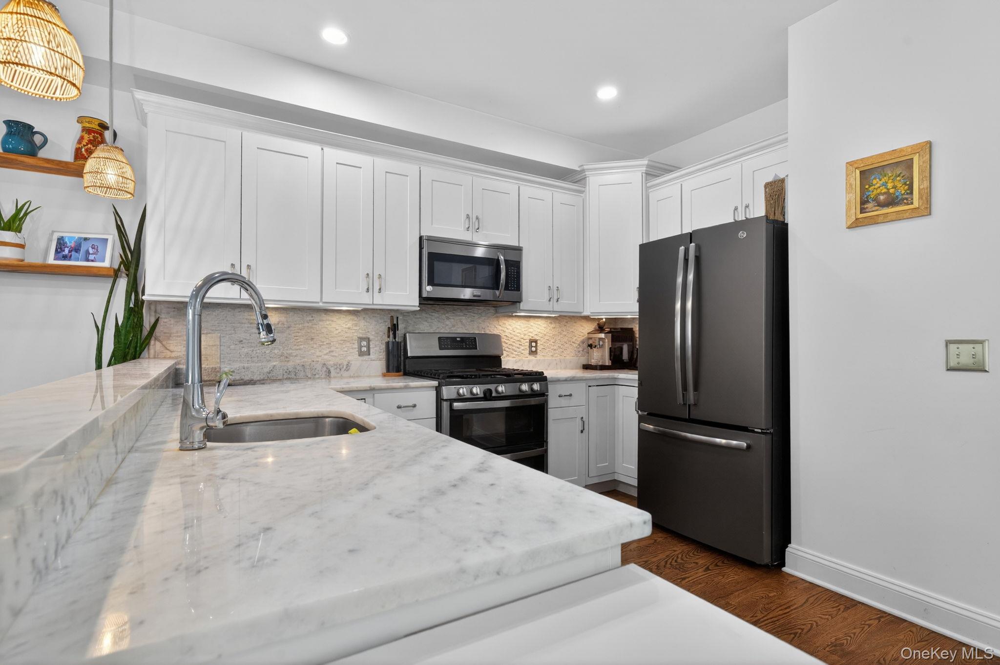 280 Boulder Ridge Road, Unit 2F South Salem, NY 10590 - Photo 11 of 41
