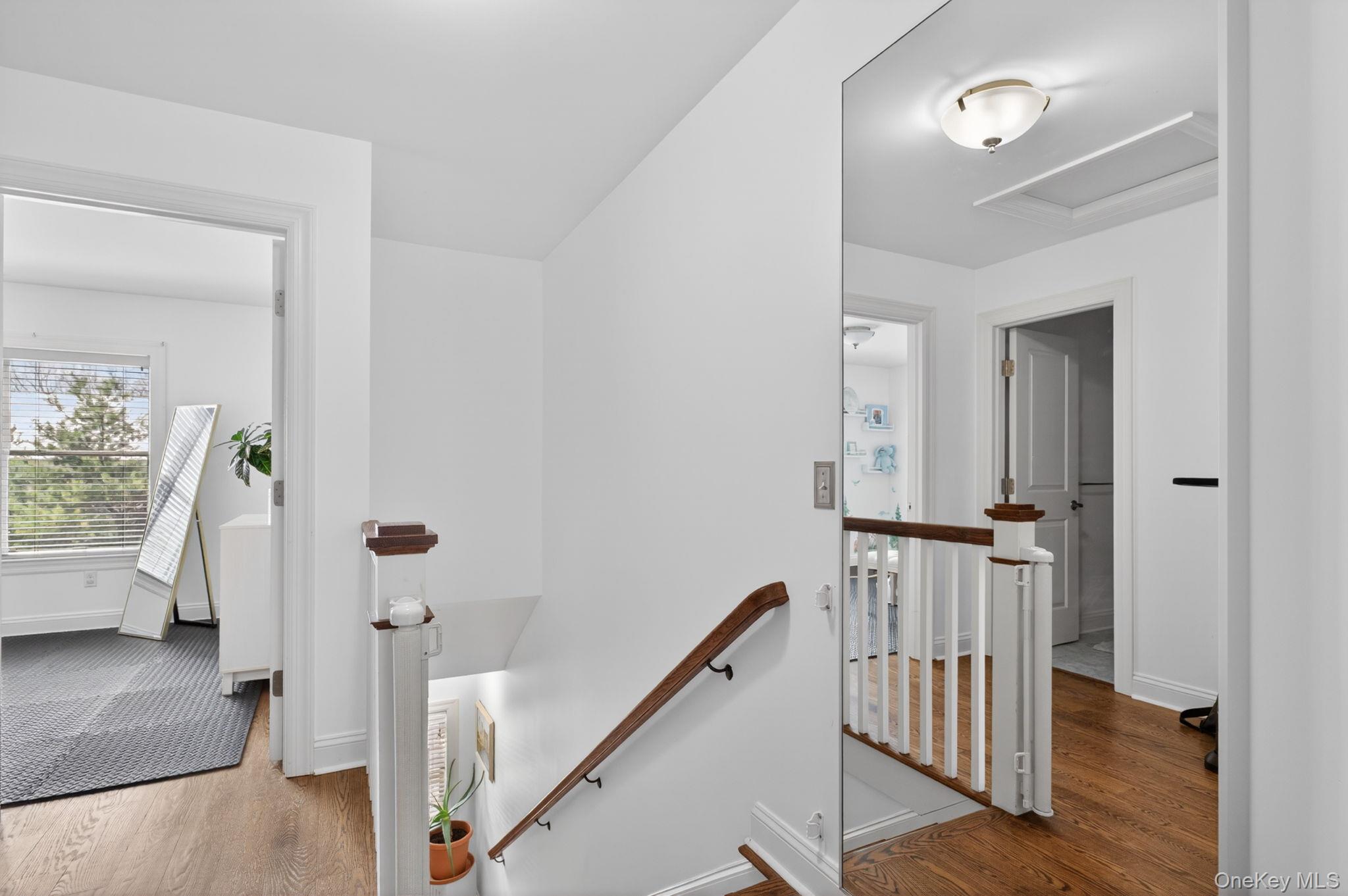 280 Boulder Ridge Road, Unit 2F South Salem, NY 10590 - Photo 19 of 41 Landing on second floor