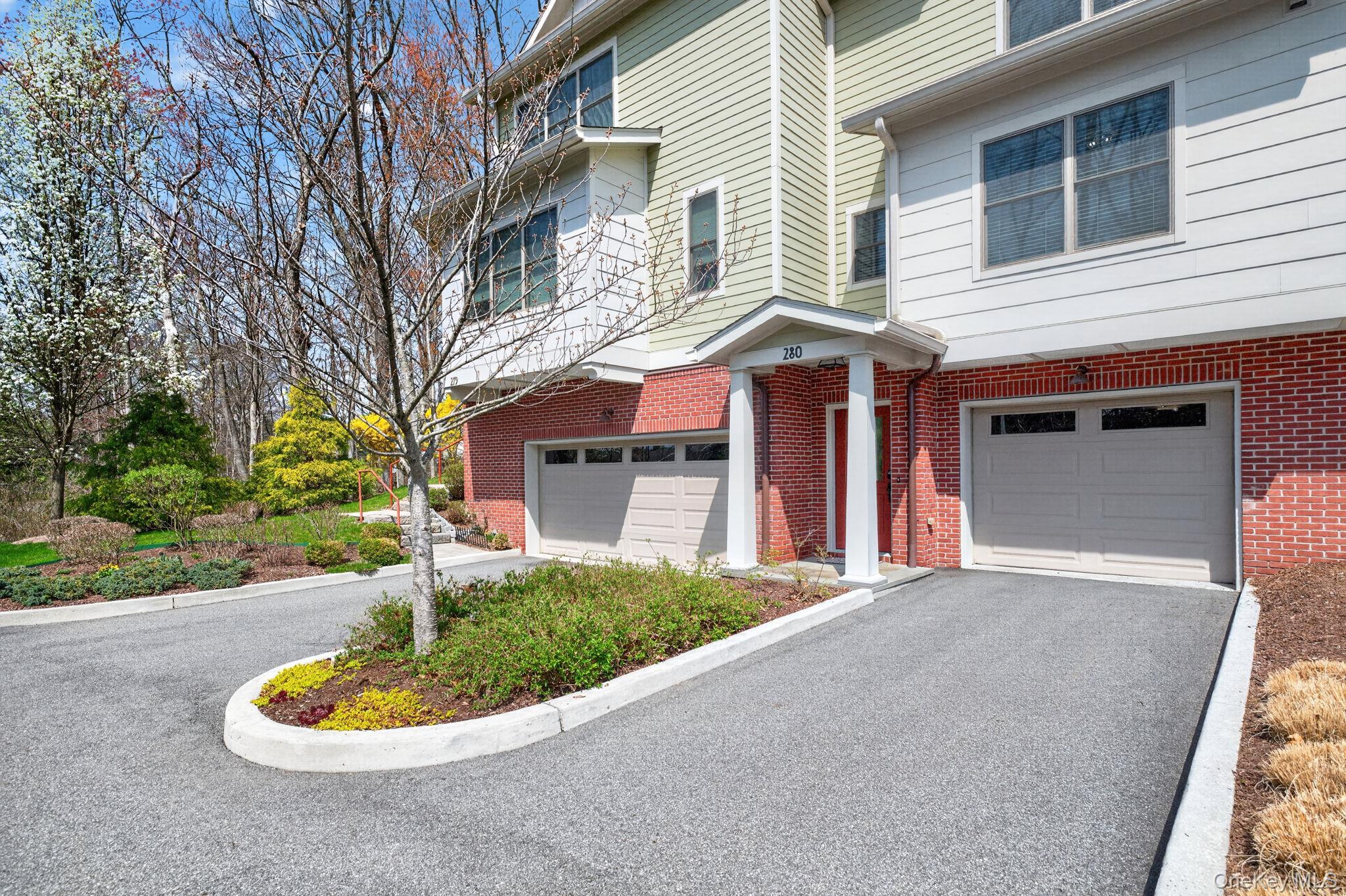 280 Boulder Ridge Road, Unit 2F South Salem, NY 10590 - Photo 2 of 41 Private Entry