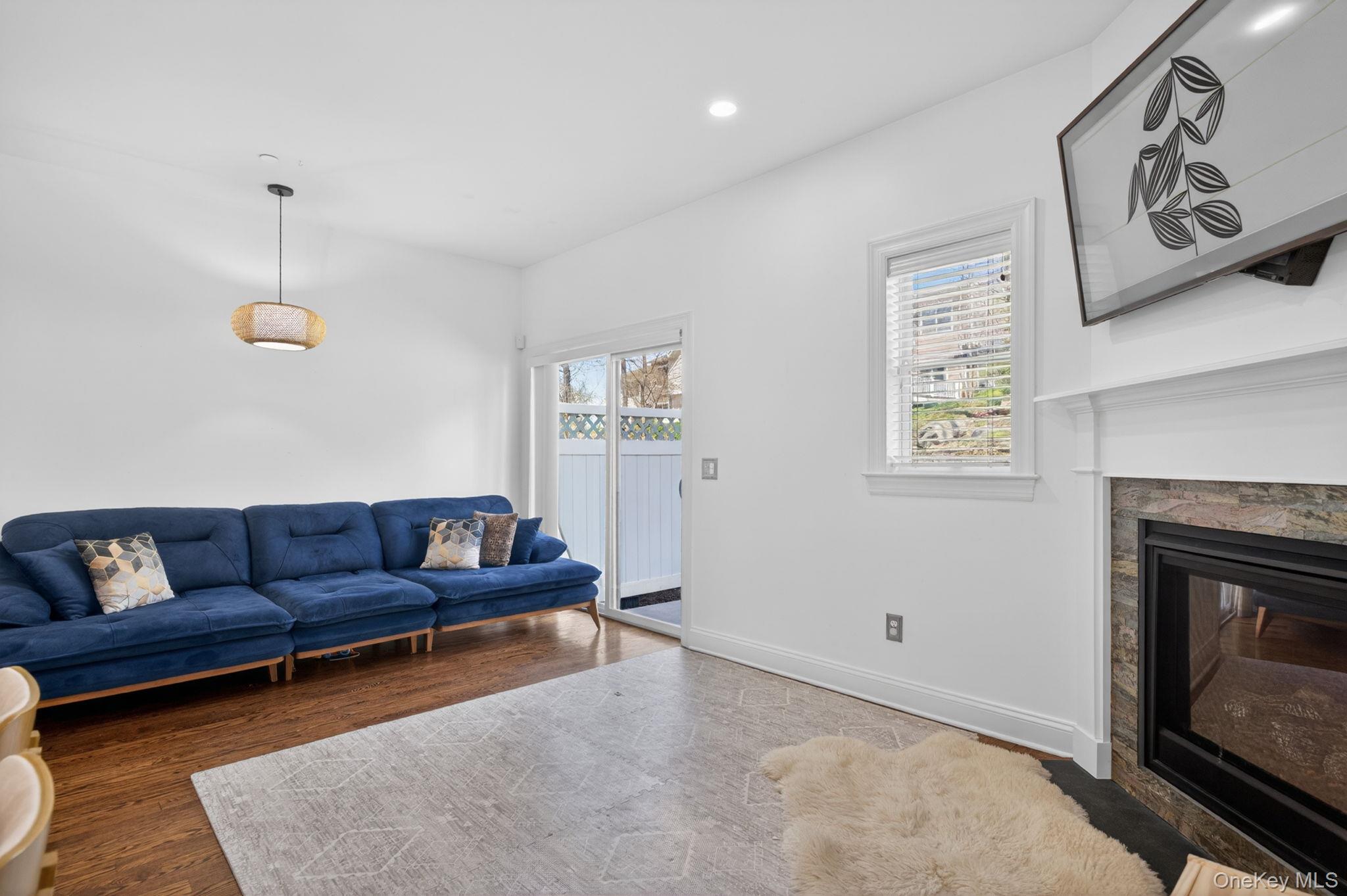 280 Boulder Ridge Road, Unit 2F South Salem, NY 10590 - Photo 6 of 41