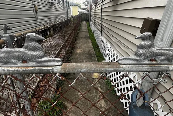$1,075 | 1311 General Ogden Street, New Orleans, LA 70118