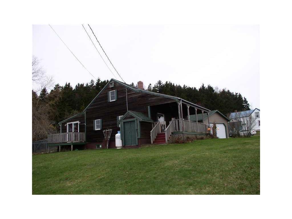 84 County Road Eastport, ME 04631 - Photo 3 of 16 Photo