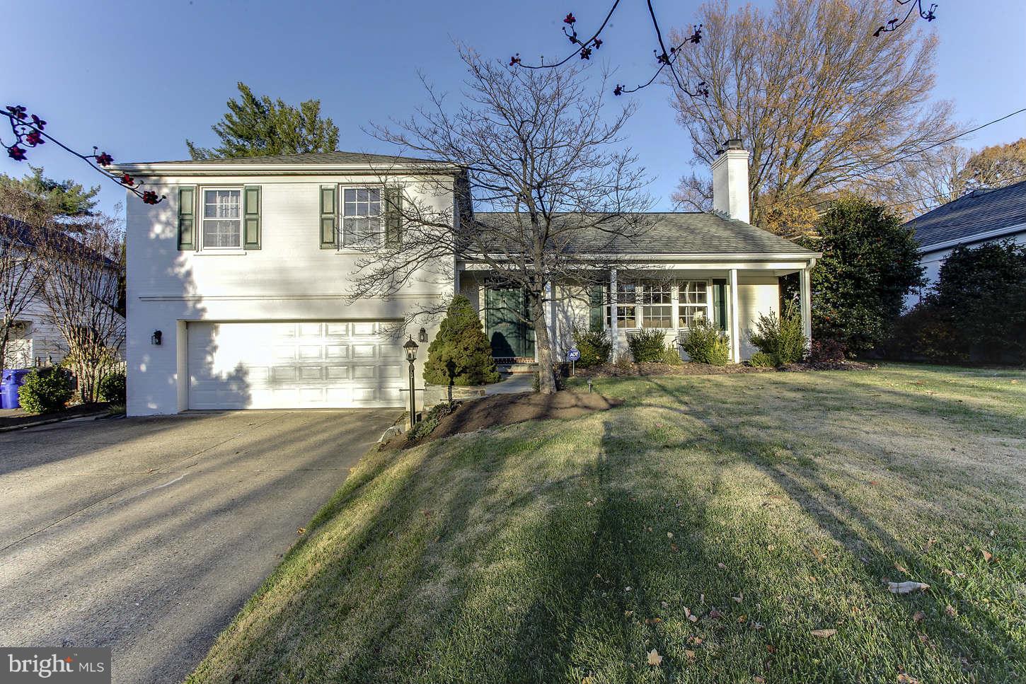 4711 River Road Bethesda, MD 20816 - Photo 1 of 21 Front of Home