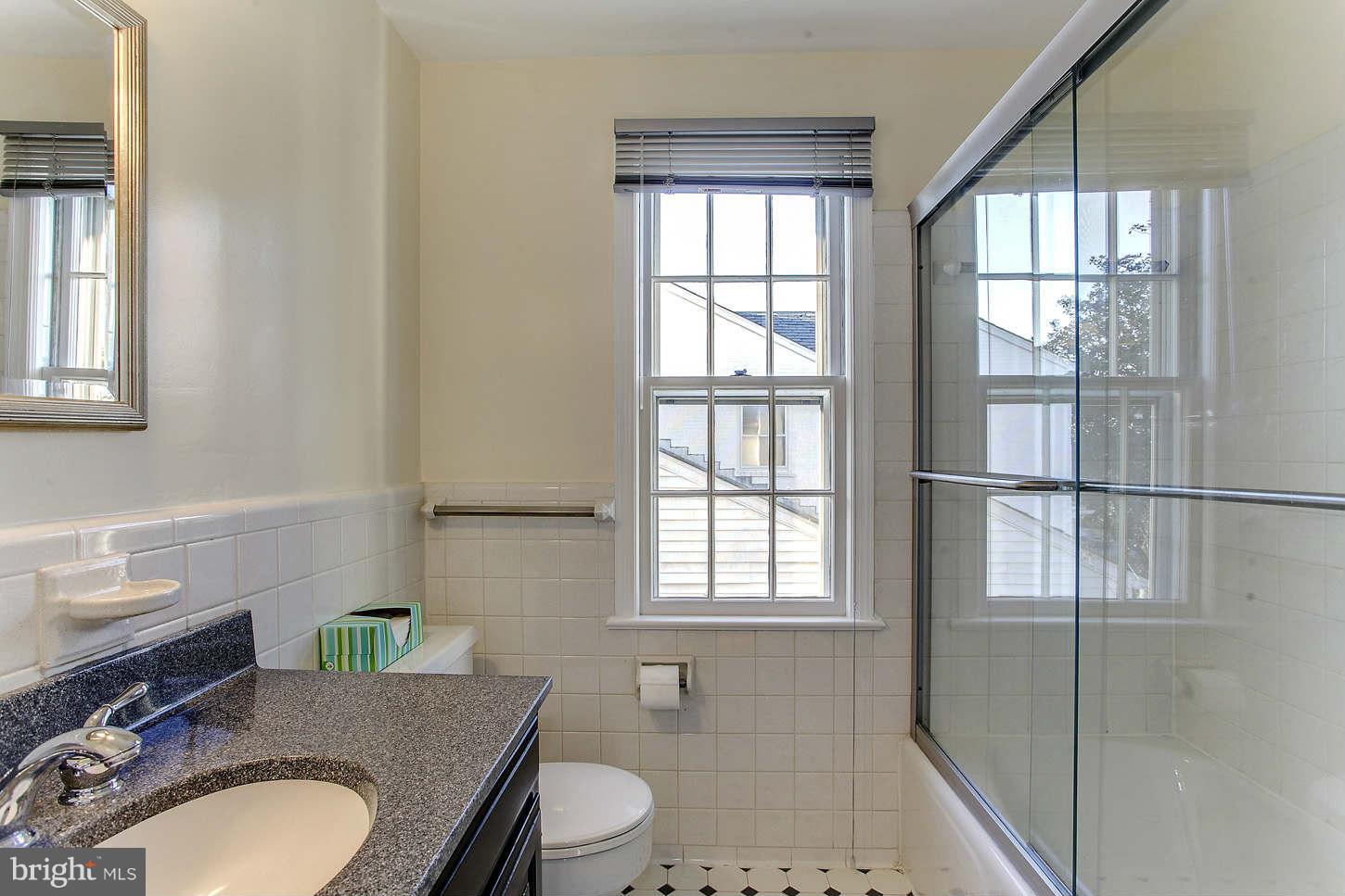 4711 River Road Bethesda, MD 20816 - Photo 14 of 21 Updated Hall Bath