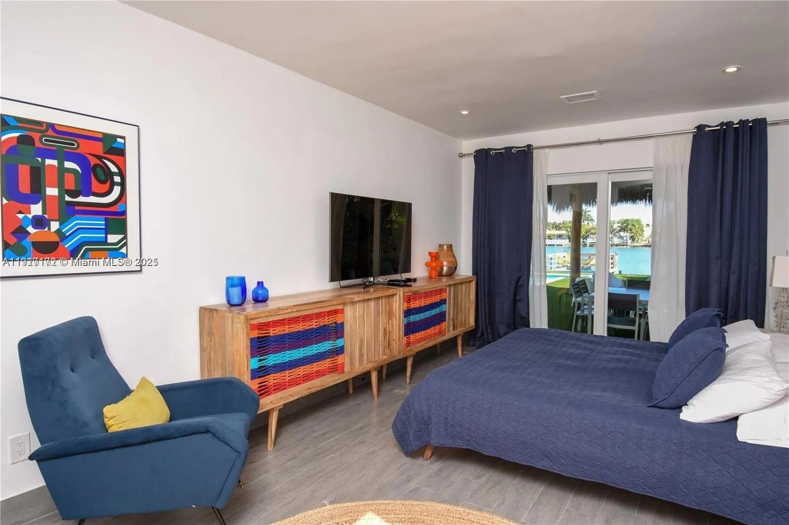 641 86th Street Miami Beach, FL 33141 - Photo 23 of 49