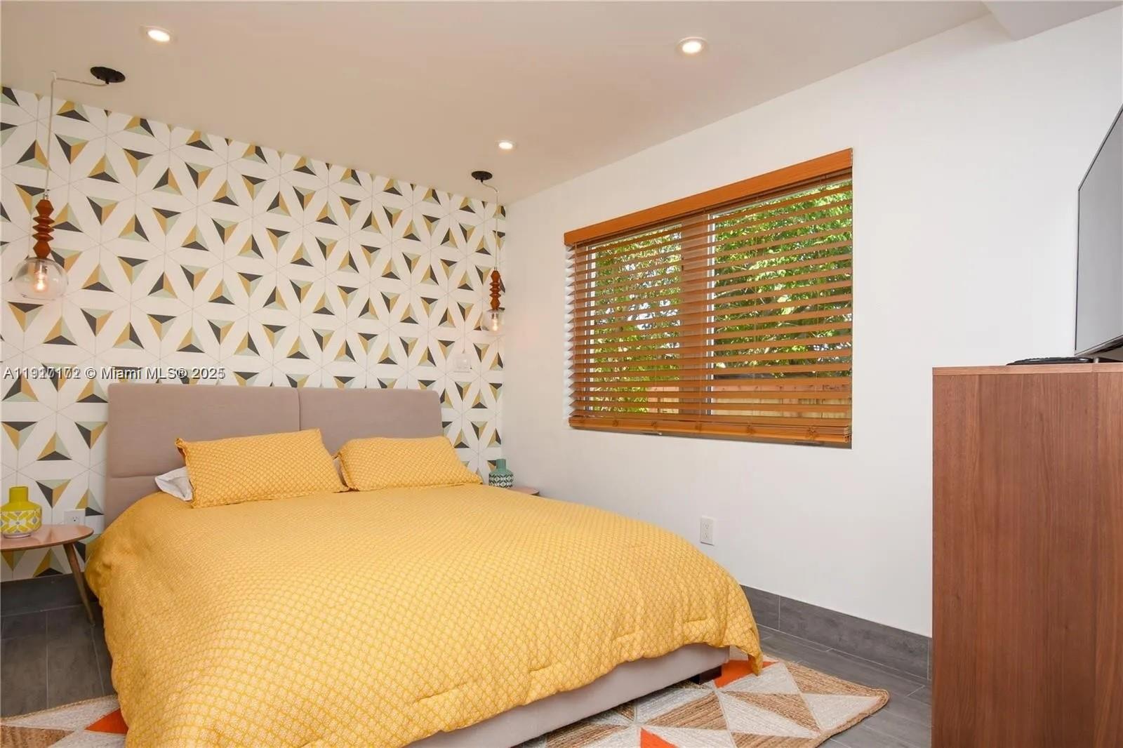 641 86th Street Miami Beach, FL 33141 - Photo 34 of 49