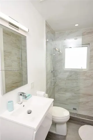 $10,000 | 641 86th Street, Miami Beach, FL 33141