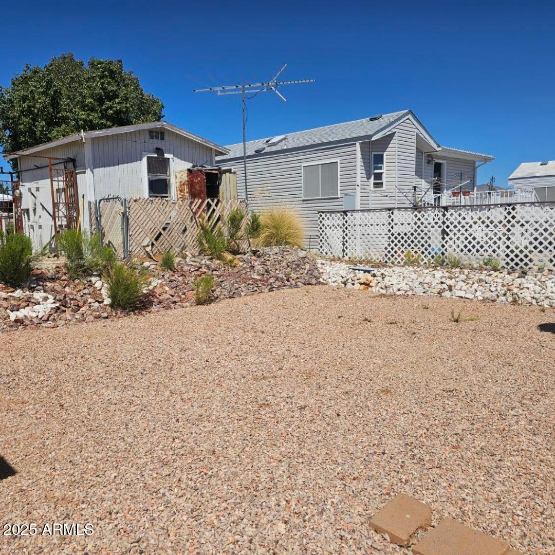 21288 Granite Ridge Road Congress, AZ 85332 - Photo 27 of 27 5