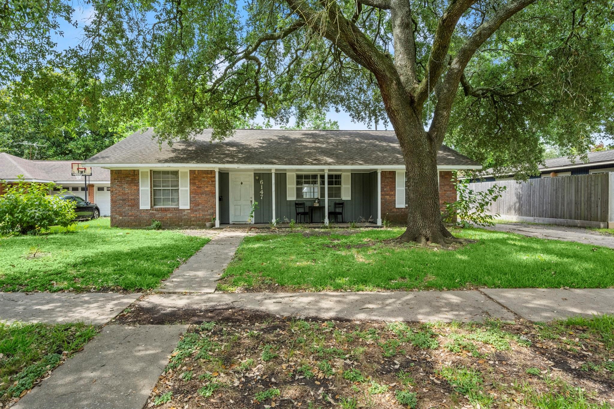 6147 Ariel Street Houston, TX 77074 - Photo 17 of 25