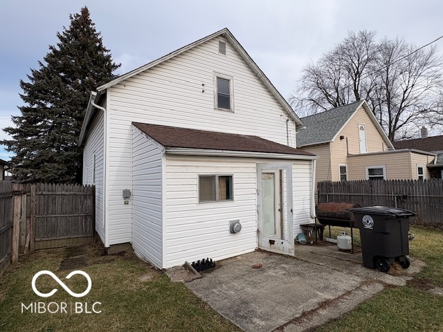 3208 McCormick Avenue Fort Wayne, IN 46803 - Photo 5 of 28