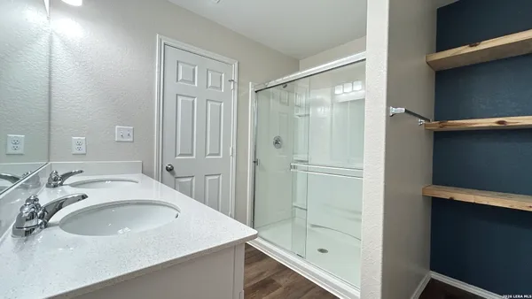 $1,895 | 11346 Long Rider, San Antonio, TX 78254