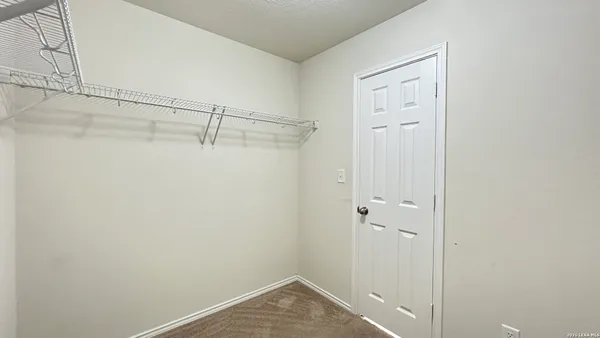 $1,845 | 11346 Long Rider, San Antonio, TX 78254