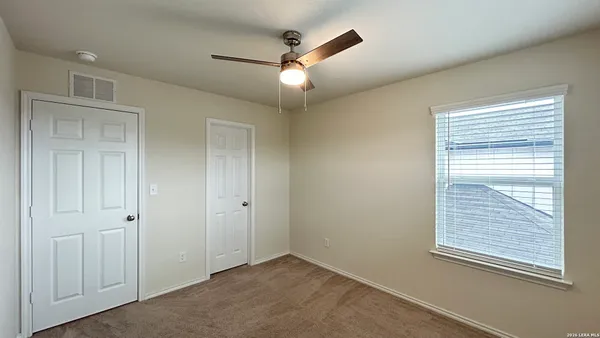 $1,895 | 11346 Long Rider, San Antonio, TX 78254
