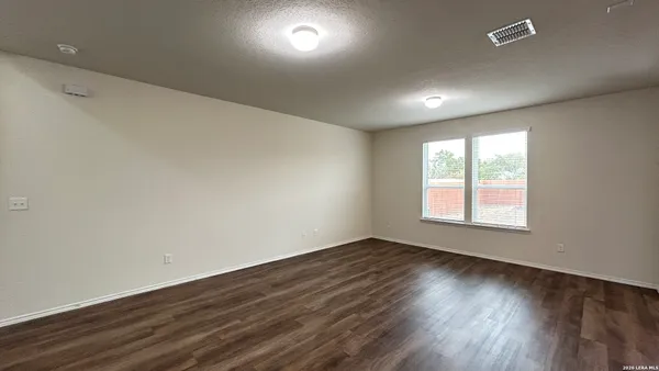 $1,845 | 11346 Long Rider, San Antonio, TX 78254