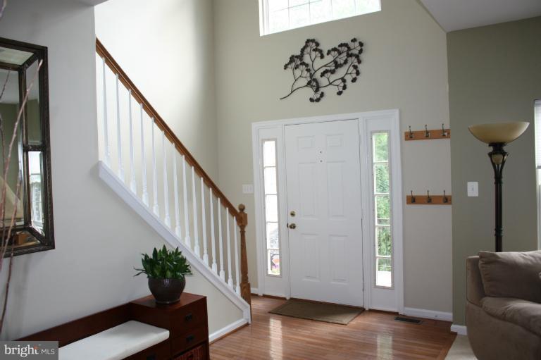 402 Longdraft Road Gaithersburg, MD 20878 - Photo 18 of 29 Interior (General)