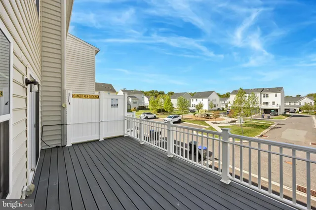 $2,750 | 641 Washington Square, Spring City, PA 19475