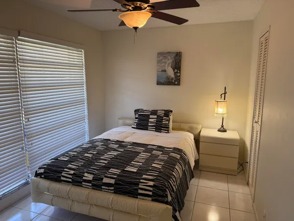 $2,000 | 8540 Chevy Chase Drive, Unit 8540, Boca Raton, FL 33433