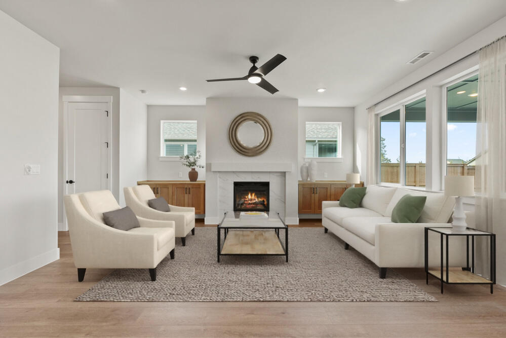 60940 Southeast Apollo Place Bend, OR 97702 - Photo 17 of 22 TS03-Benjamin-F-Classic-GreatRoom