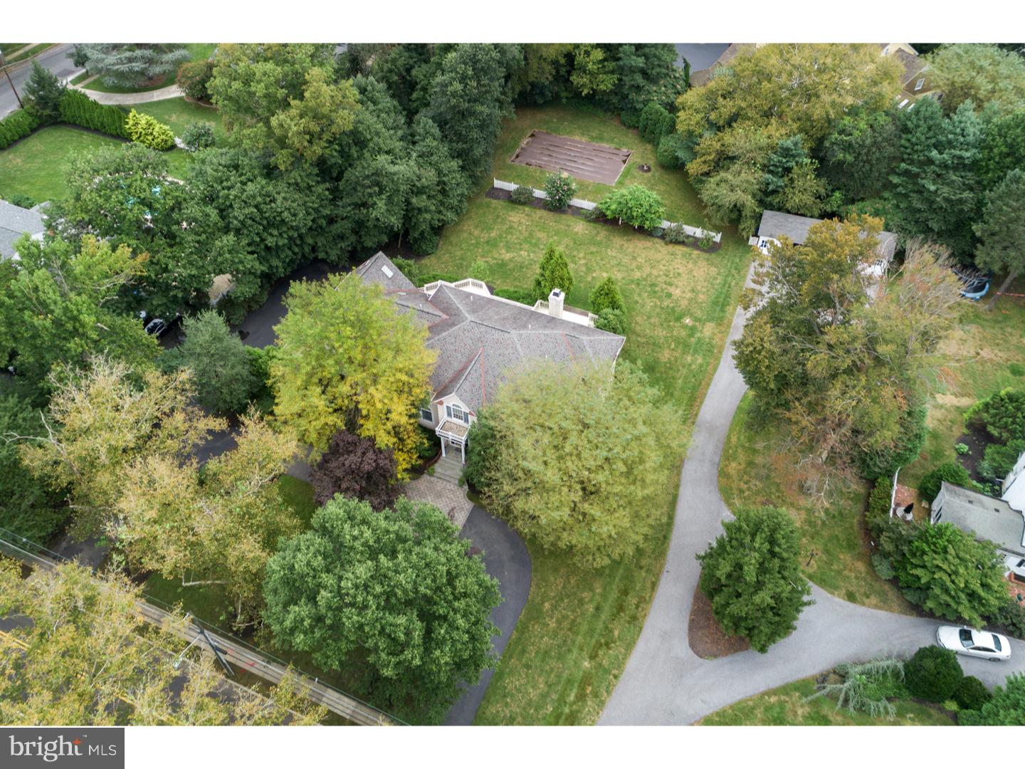559 North Stanwick Road Moorestown, NJ 08057 - Photo 2 of 25
