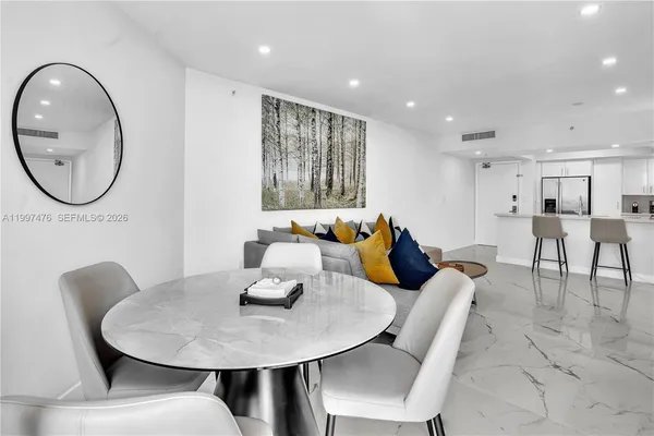 $7,000 | 17375 Collins Avenue, Unit 1703, Sunny Isles Beach, FL 33160
