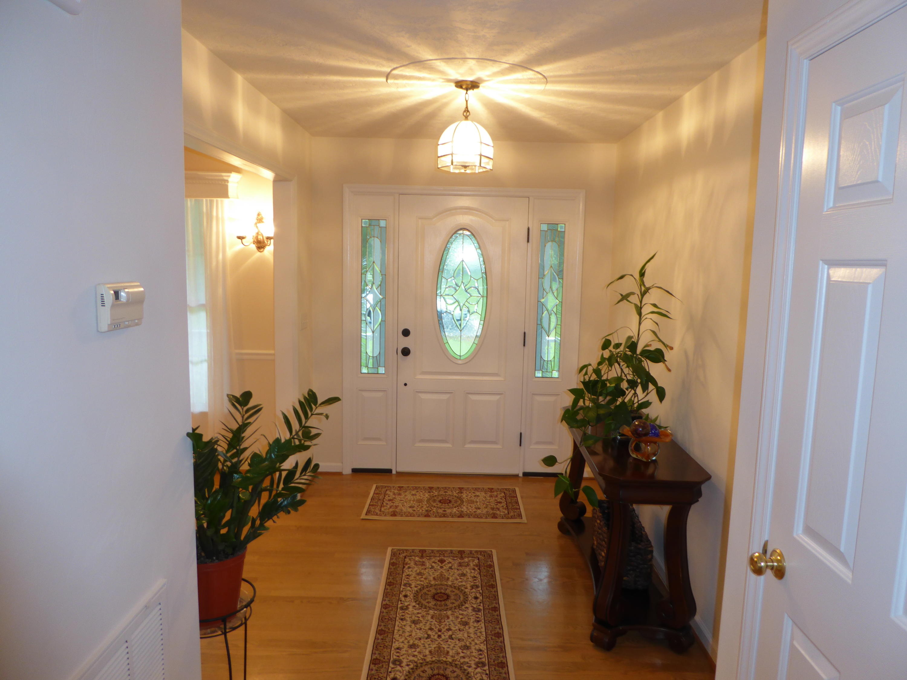7740 Edwardsville Road Hardy, VA 24101 - Photo 3 of 92 3 Foyer