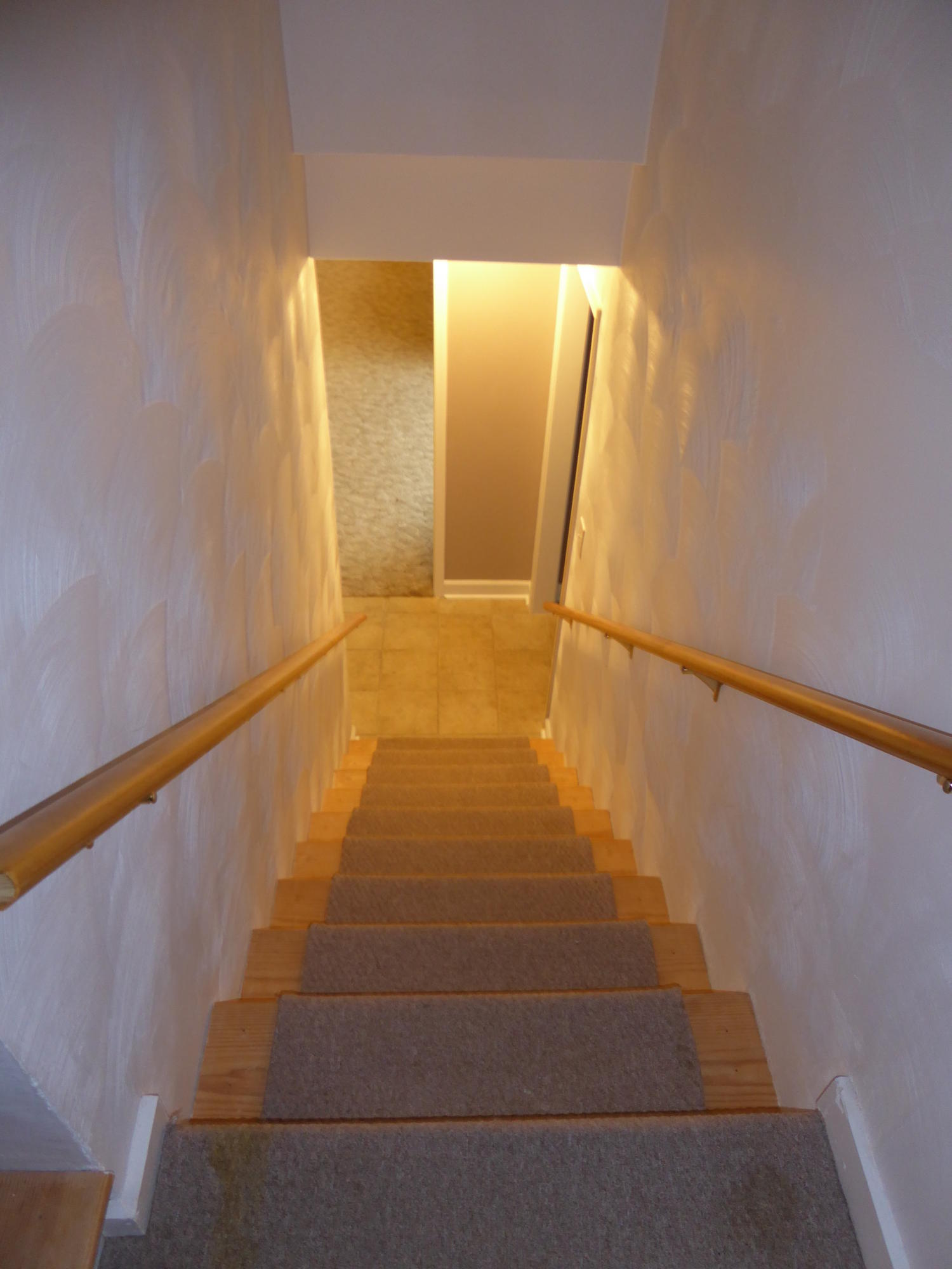 7740 Edwardsville Road Hardy, VA 24101 - Photo 23 of 92 23 Stiars to Lower Level