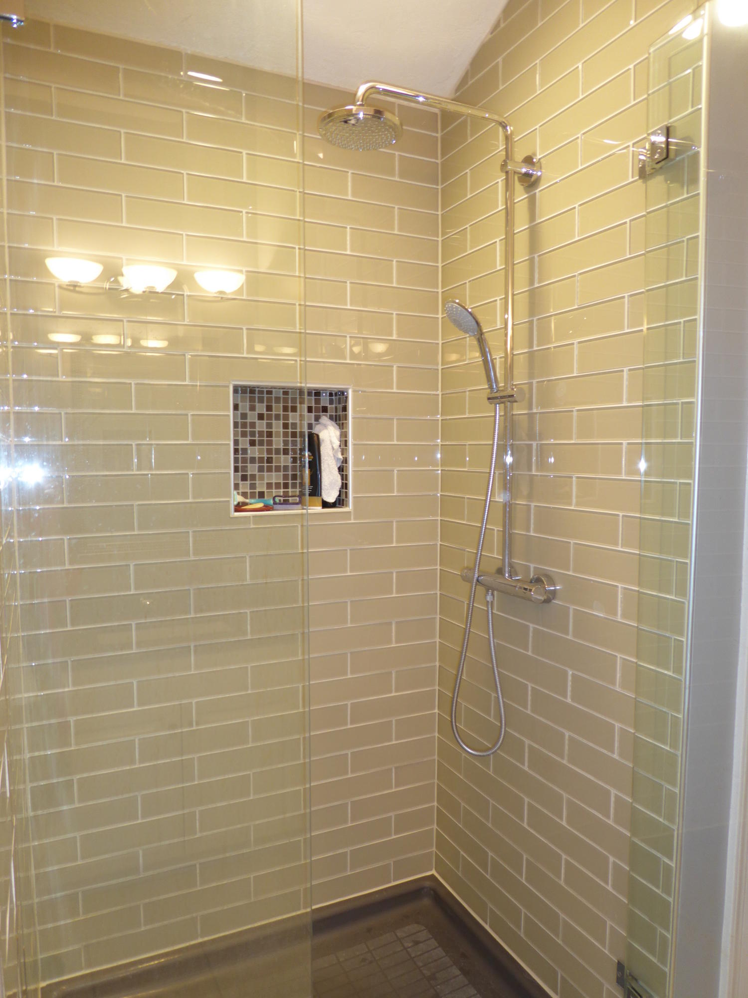 7740 Edwardsville Road Hardy, VA 24101 - Photo 52 of 92 52 Master Bath