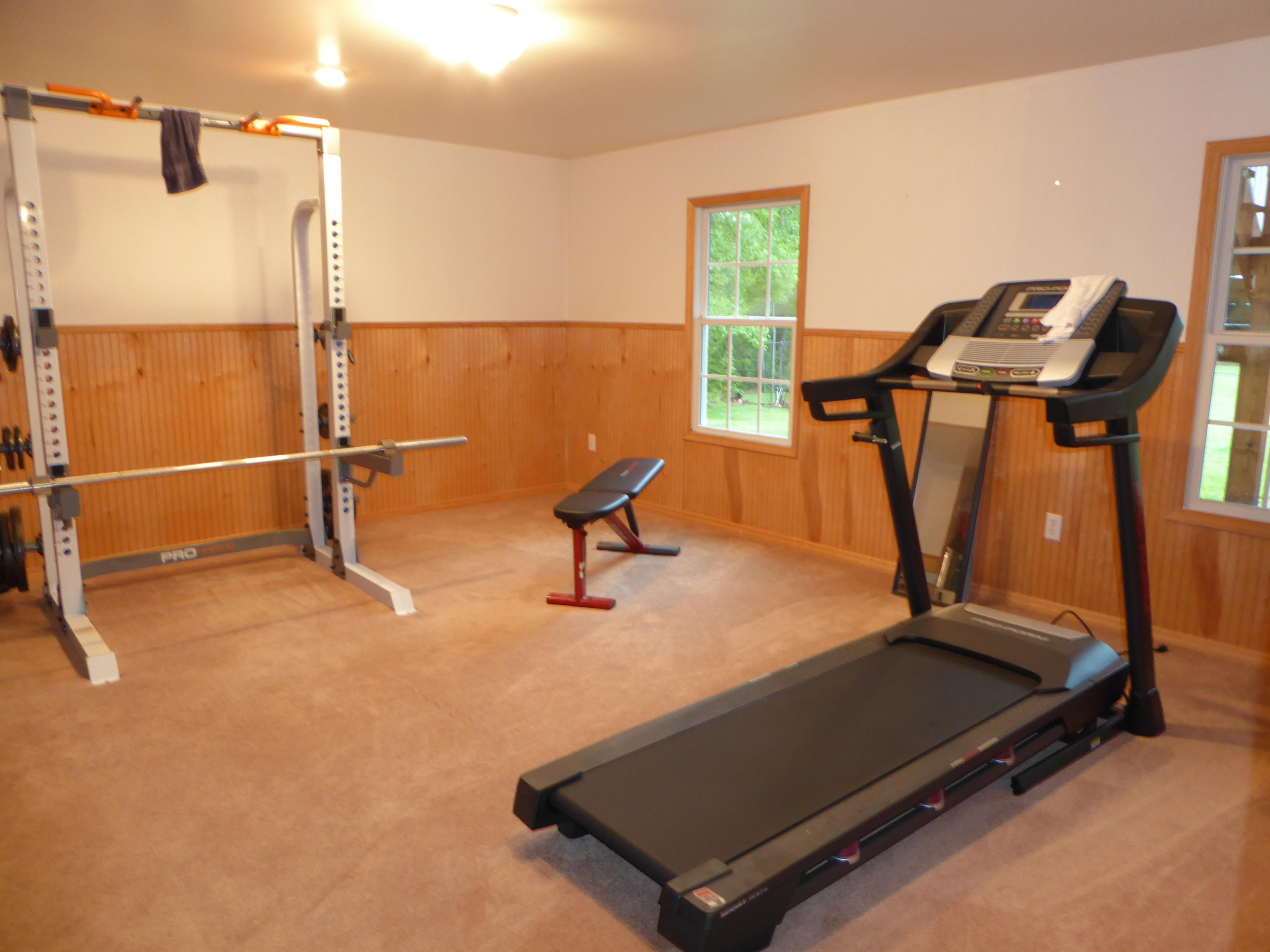 7740 Edwardsville Road Hardy, VA 24101 - Photo 70 of 92 a room with gym equipment