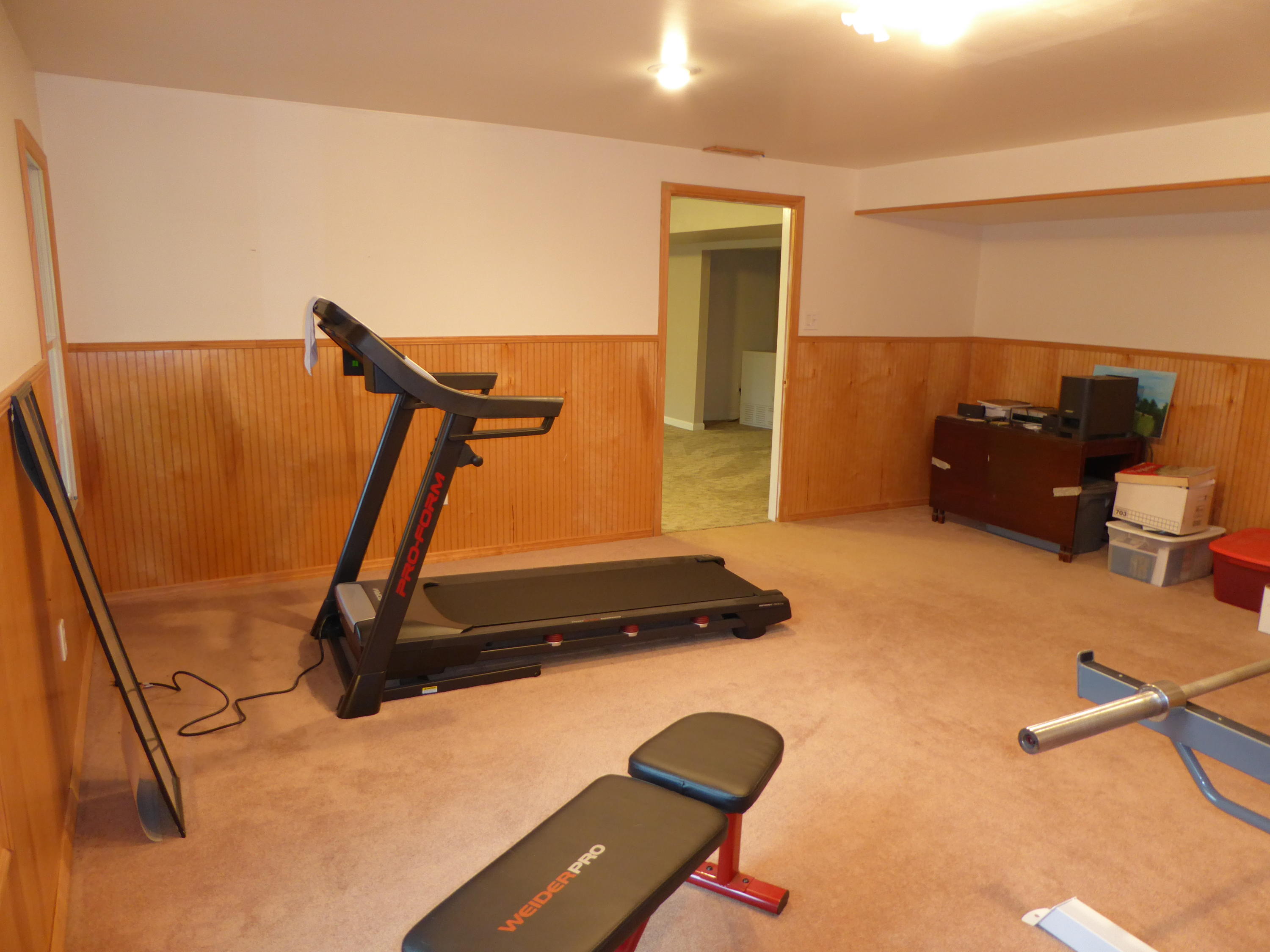 7740 Edwardsville Road Hardy, VA 24101 - Photo 71 of 92 a view of a room with gym equipment