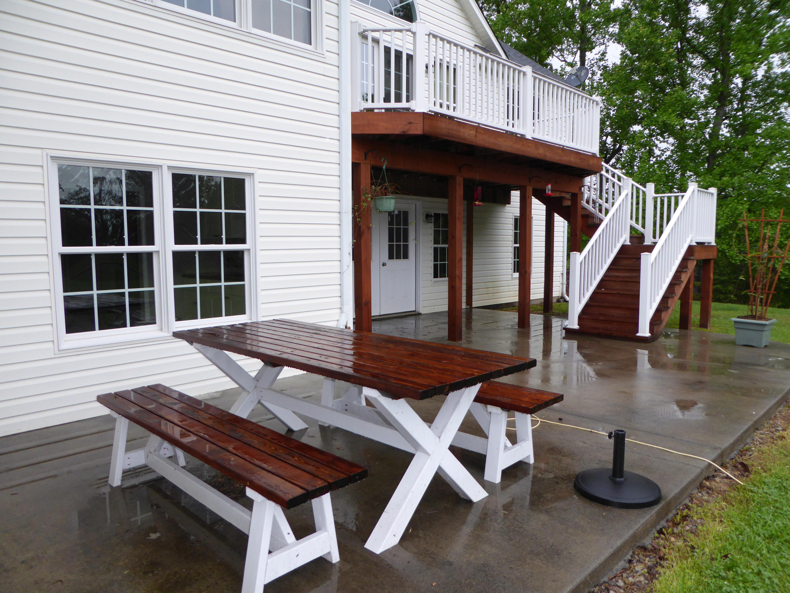 7740 Edwardsville Road Hardy, VA 24101 - Photo 76 of 92 77 Back Patio
