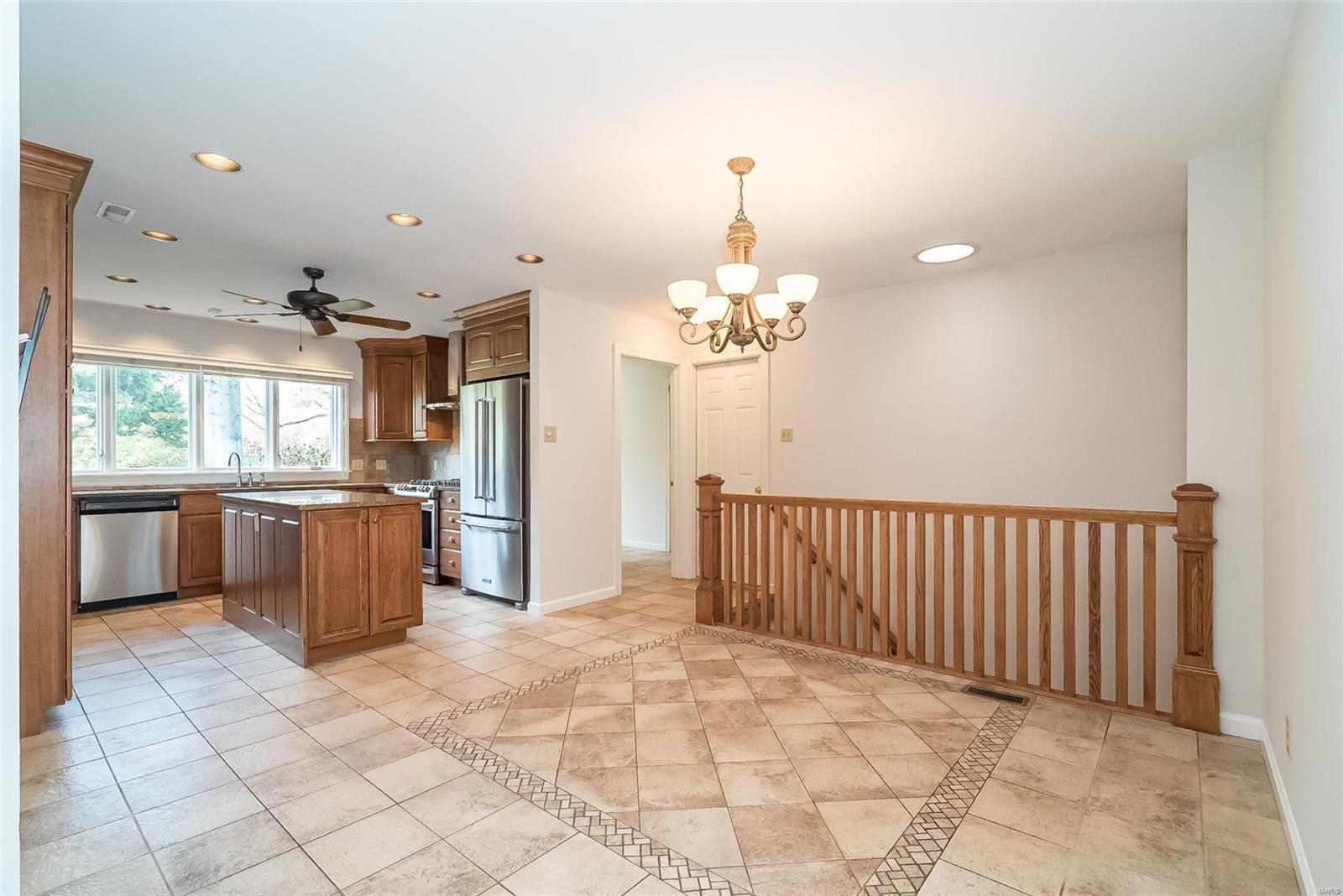 14 Ridge Crest Drive Chesterfield, MO 63017 - Photo 17 of 63 Gallery Image 17