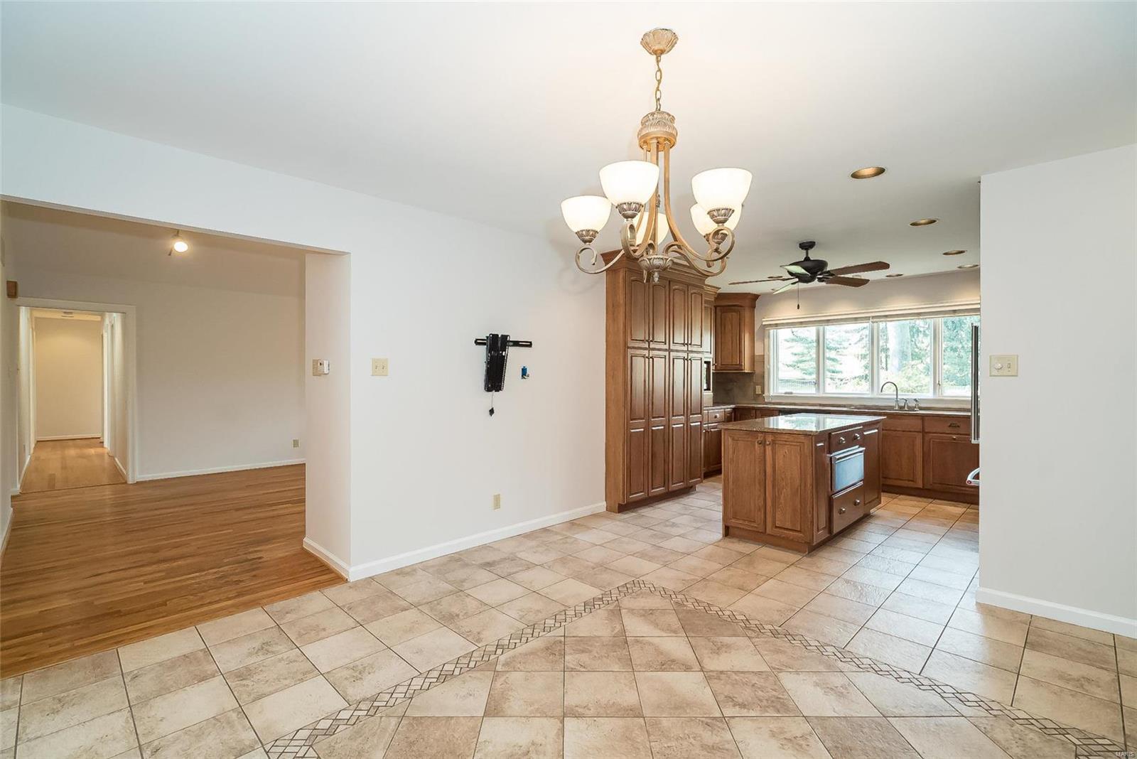 14 Ridge Crest Drive Chesterfield, MO 63017 - Photo 18 of 63 Gallery Image 18