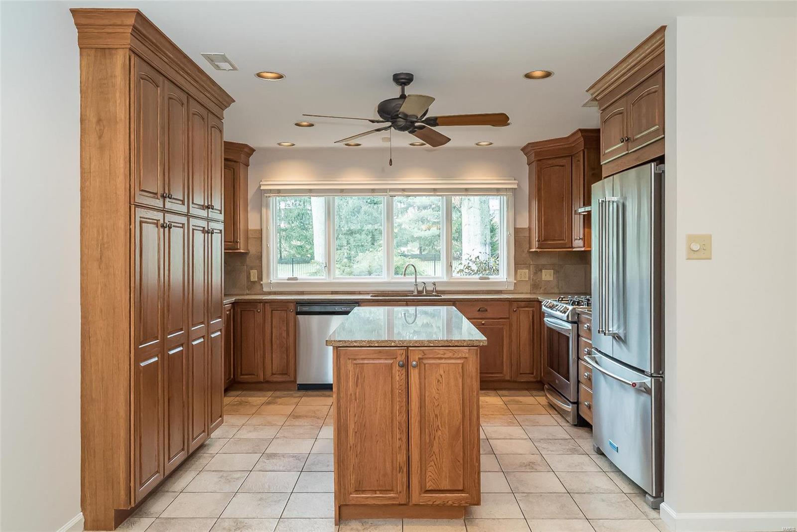 14 Ridge Crest Drive Chesterfield, MO 63017 - Photo 19 of 63 Gallery Image 19