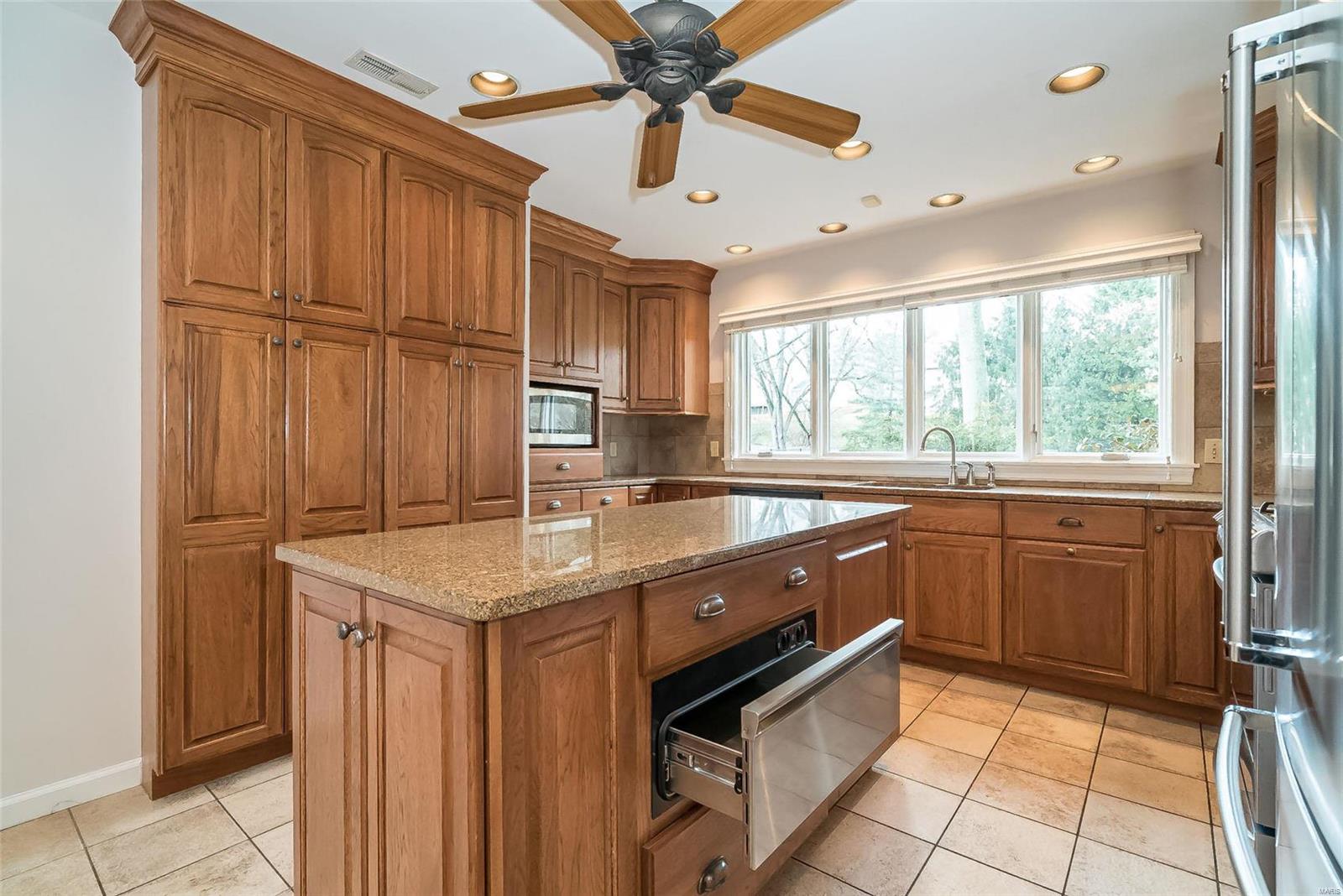 14 Ridge Crest Drive Chesterfield, MO 63017 - Photo 22 of 63 Gallery Image 22