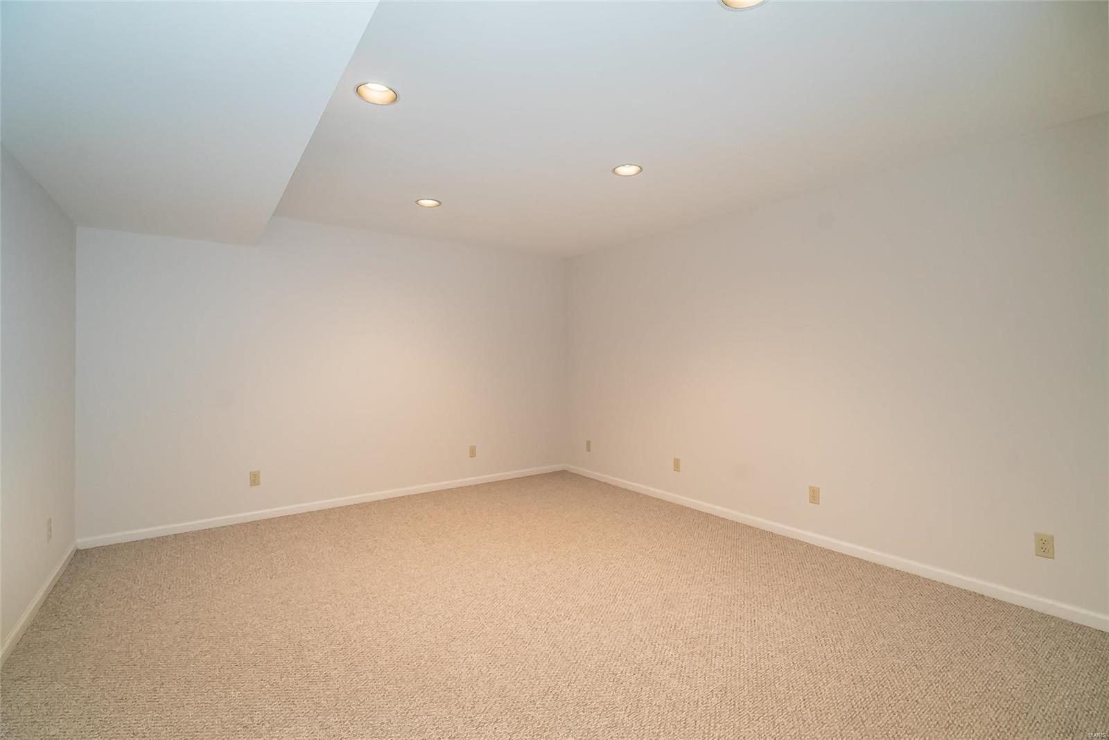 14 Ridge Crest Drive Chesterfield, MO 63017 - Photo 49 of 63 Gallery Image 49