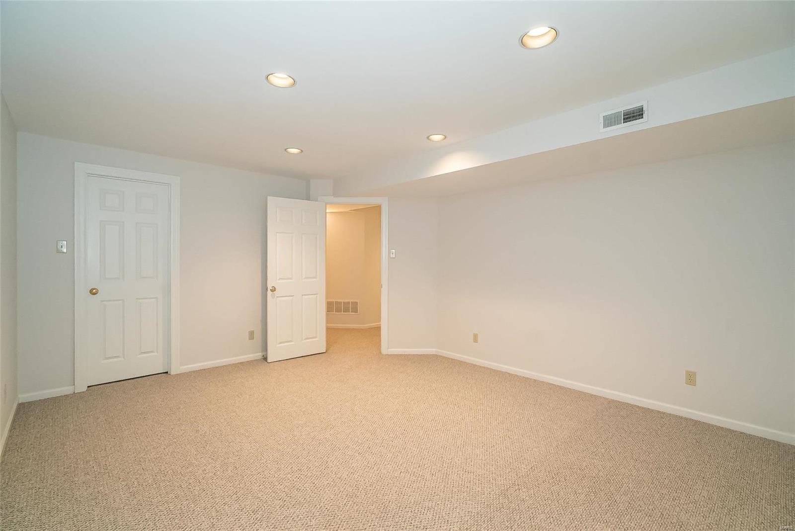 14 Ridge Crest Drive Chesterfield, MO 63017 - Photo 50 of 63 Gallery Image 50