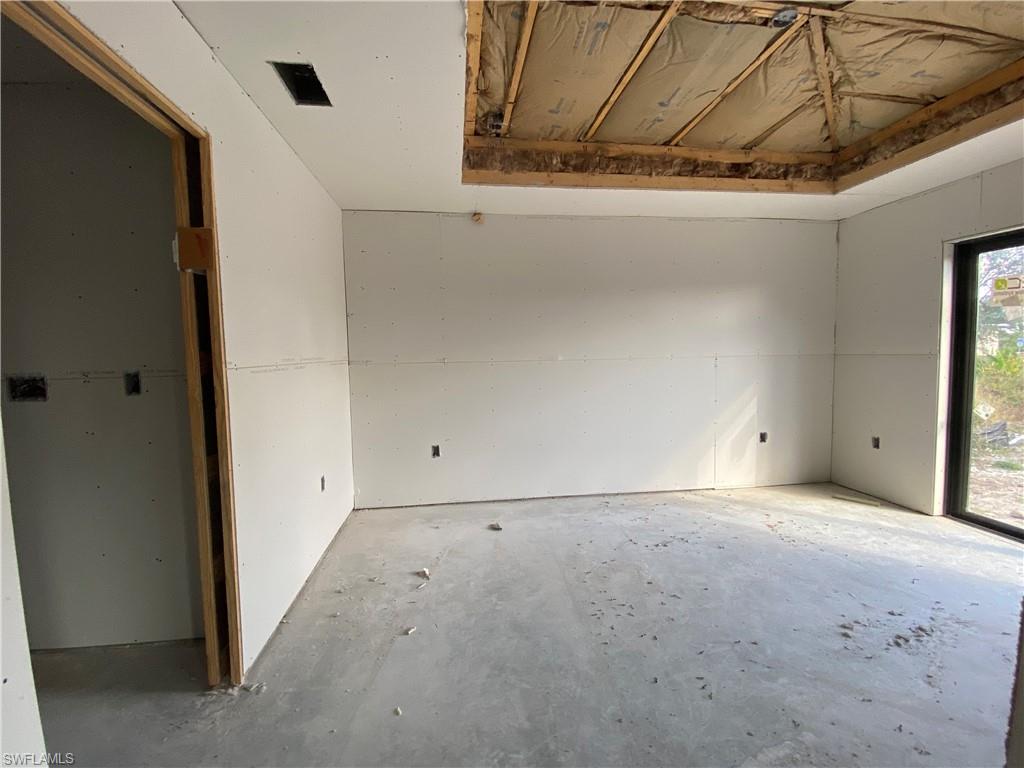 3317 7th Street Southwest Lehigh Acres, FL 33976 - Photo 10 of 23 a view of an empty room