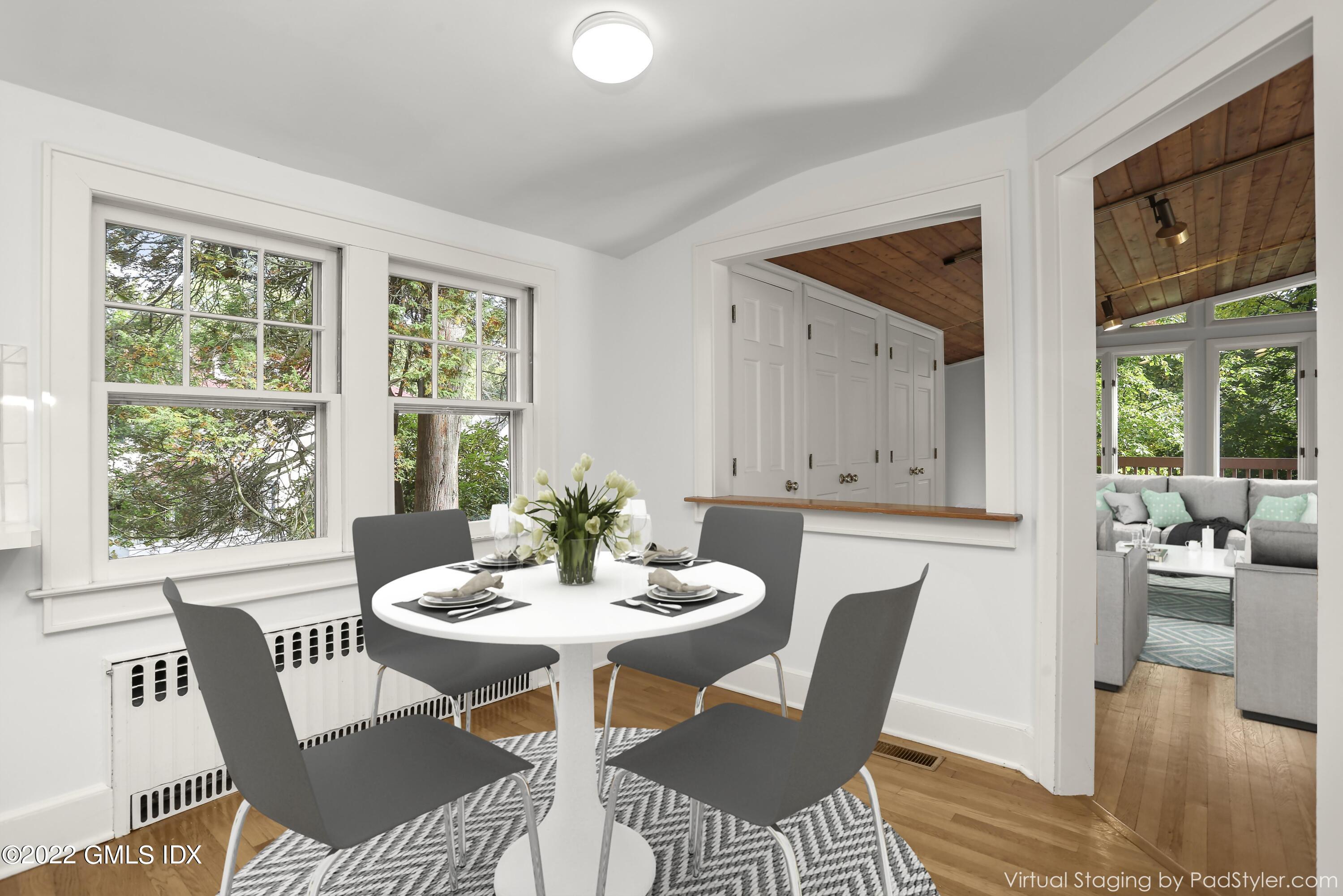 27 Spring Street Riverside, CT 06878 - Photo 11 of 26 11