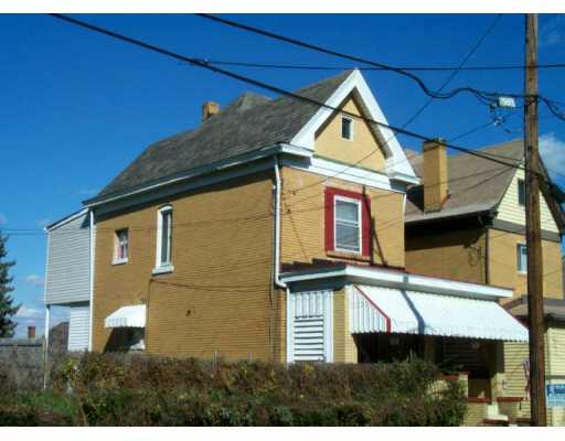 20 Frazier Avenue McKees Rocks, PA 15136 - Photo 1 of 2 Exterior Front.