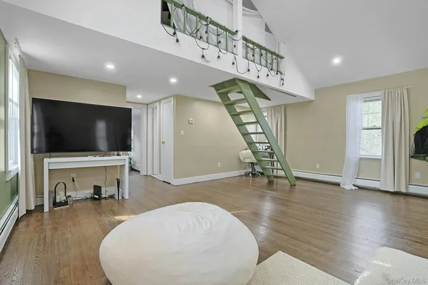 $892,800 | 200 Bardonia Road, Bardonia, NY 10954