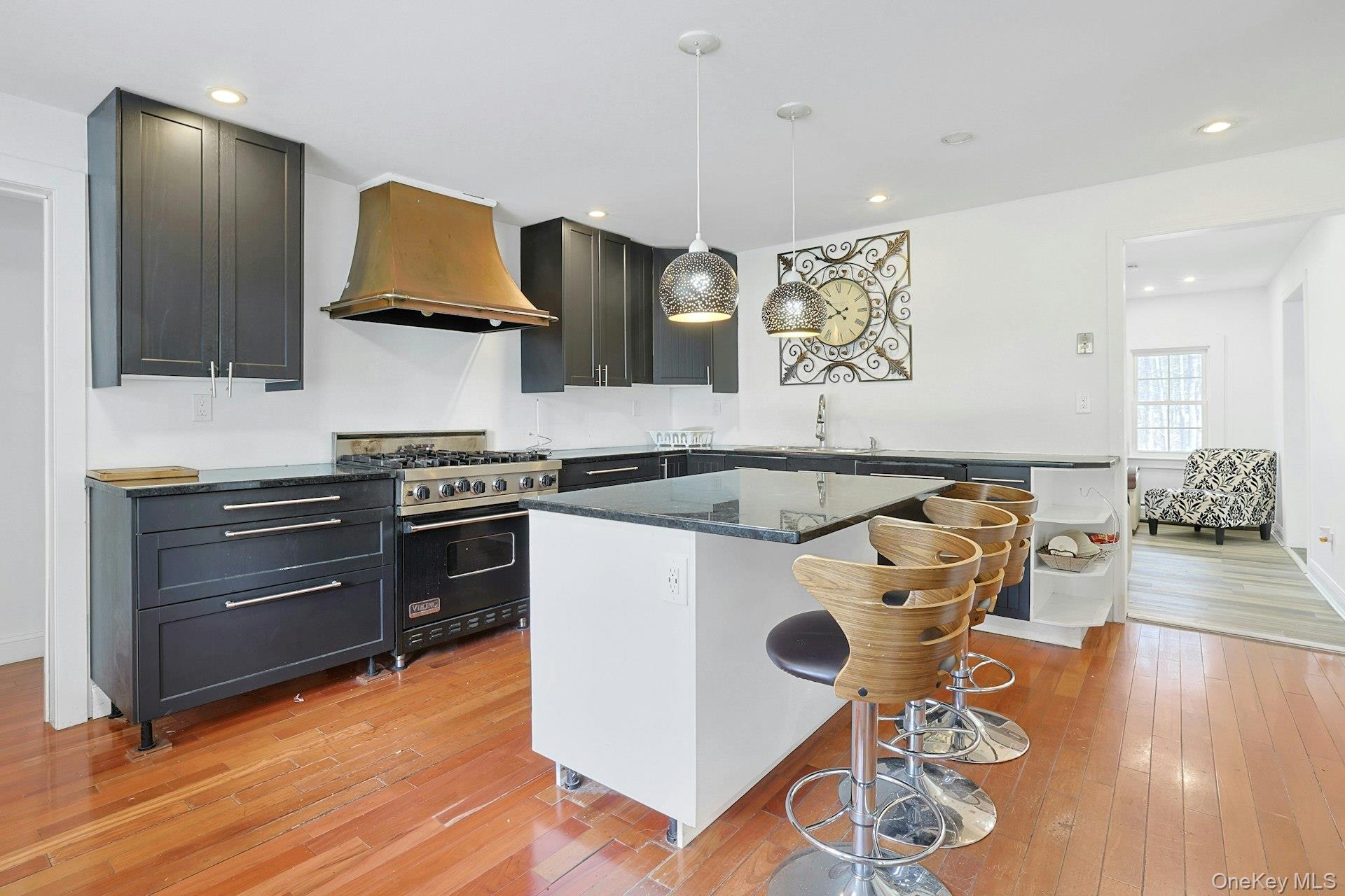 200 Bardonia Road Bardonia, NY 10954 - Photo 7 of 34