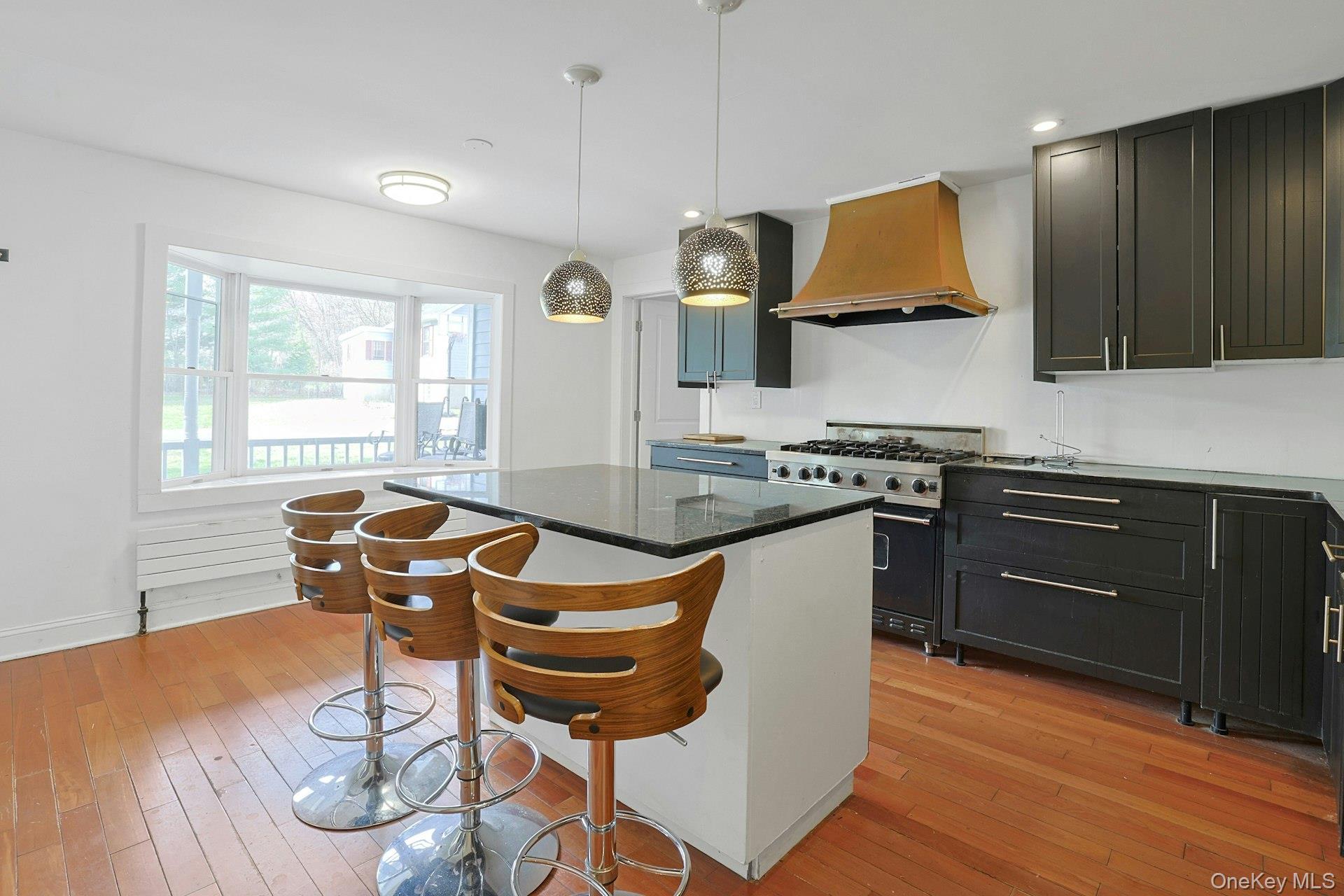 200 Bardonia Road Bardonia, NY 10954 - Photo 9 of 34